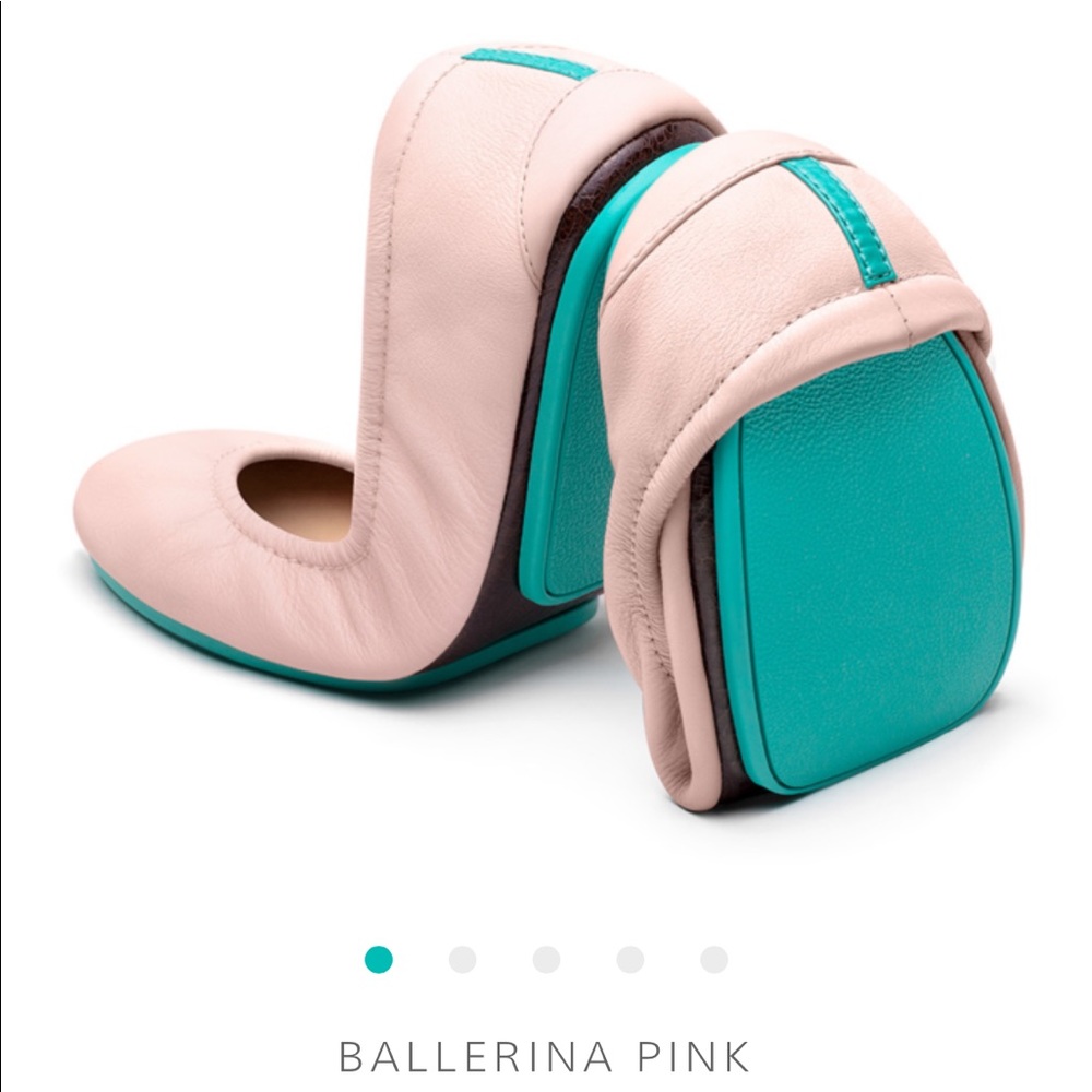 Ballet Pink Tieks Size 8 Worn 2-3 times - great condition!
